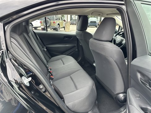 Used 2023 Toyota Corolla LE image 15