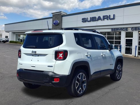 Used 2018 Jeep Renegade Latitude w/ Cold Weather Group image 7