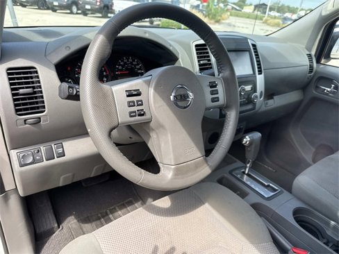 Used 2019 Nissan Frontier SV w/ Value Truck Package image 13