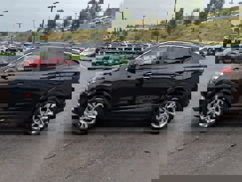 Used 2022 Buick Encore GX Preferred image 4