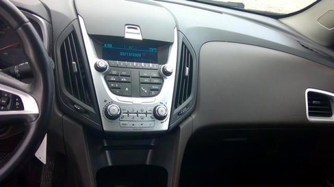 Used 2010 Chevrolet Equinox LTZ image 7
