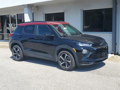 Used 2021 Chevrolet TrailBlazer RS w/ Technology Package image 33