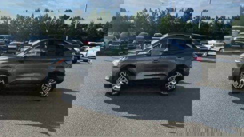 Used 2022 Ford Escape SEL w/ Technology Package image 5