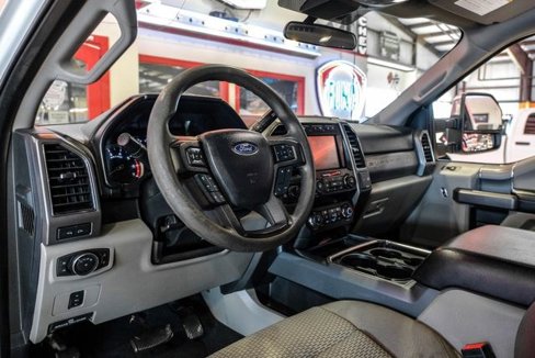 Used 2020 Ford F250 XLT w/ XLT Premium Package image 5