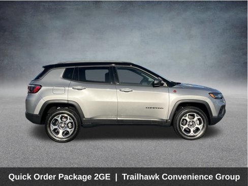 Used 2022 Jeep Compass Trailhawk w/ Trailhawk Convenience Group image 10