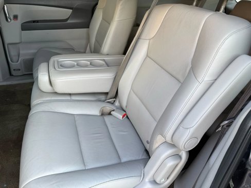 Used 2015 Honda Odyssey EX-L image 10