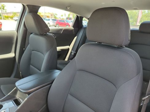 Used 2023 Chevrolet Malibu LT image 19