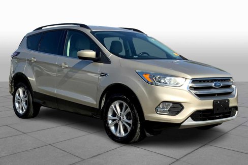 Used 2017 Ford Escape SE w/ SE Leather Comfort Package image 2