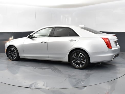 Used 2018 Cadillac CTS Sedan w/ Seating Package image 5