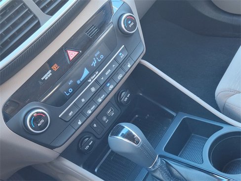 Used 2020 Hyundai Tucson Sport image 20