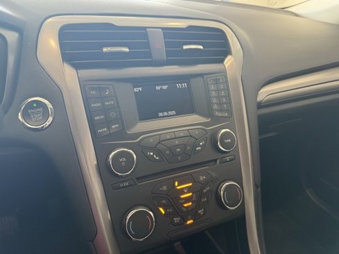 Used 2017 Ford Fusion S image 24