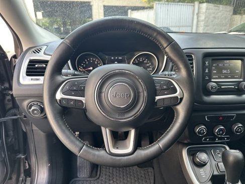 Used 2018 Jeep Compass Latitude w/ Cold Weather Group image 25
