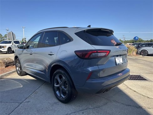 Used 2023 Ford Escape ST-Line image 4