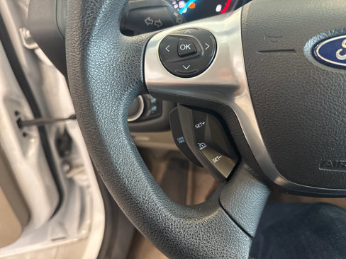Used 2015 Ford Escape SE w/ Equipment Group 201A image 33