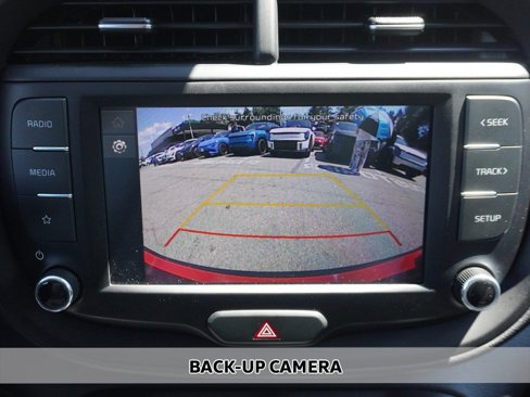 Used 2023 Kia Soul LX w/ LX Technology Package image 5