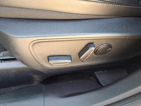 Used 2023 Ford Escape ST-Line image 15