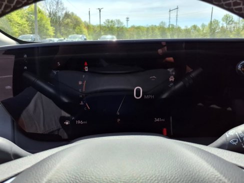 Used 2024 Buick Encore GX Avenir w/ Avenir Technology Package image 39