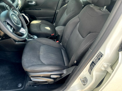 Used 2020 Jeep Renegade Sport w/ UConnect 7.0 Group image 5