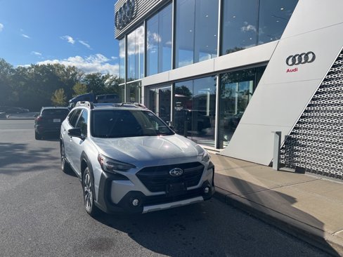 Used 2024 Subaru Outback Limited XT image 1