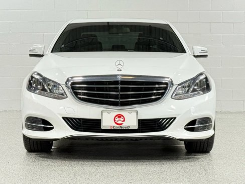 Used 2014 Mercedes-Benz E 350 4MATIC Sedan image 3