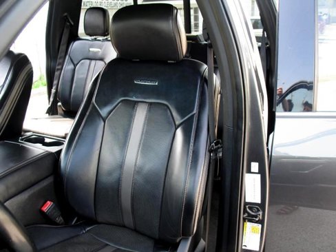Used 2020 Ford F150 Platinum w/ Equipment Group 701A Luxury image 19