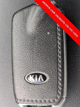 Used 2019 Kia Stinger image 29