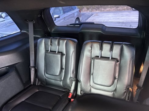 Used 2019 Ford Explorer XLT w/ Equipment Group 202A image 38