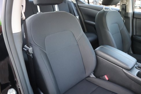 Used 2025 Nissan Sentra S image 40