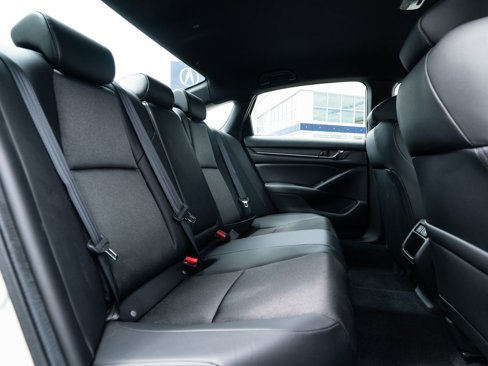 Used 2022 Honda Accord Sport image 18