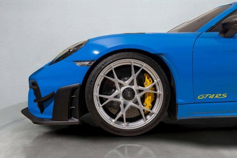 Used 2024 Porsche 718 Cayman GT4 RS image 16