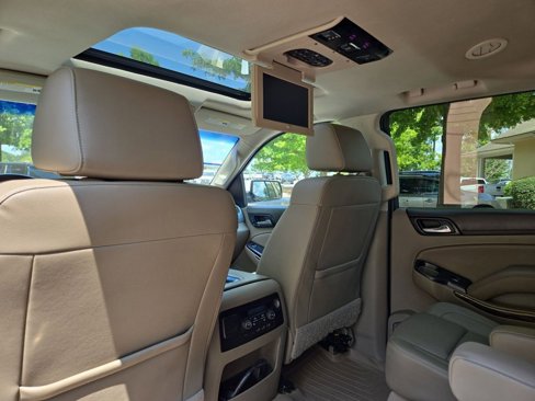 Used 2017 GMC Yukon SLT w/ Open Road Package image 15