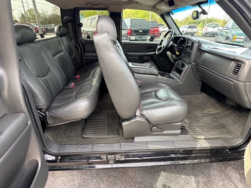 Used 2004 Chevrolet Silverado 1500 LS w/ Safe and Sound Package image 21