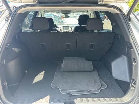 Used 2021 Chevrolet Equinox LT image 15