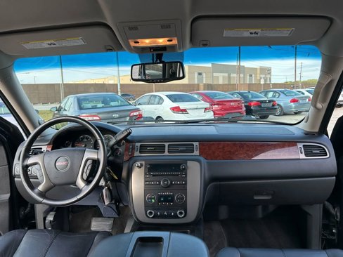 Used 2013 GMC Yukon XL SLT image 21