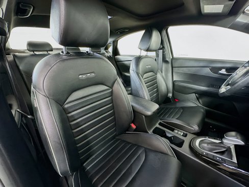 Certified 2022 Kia Forte GT-Line w/ GT-Line Premium Package image 28