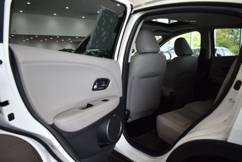 Used 2018 Honda HR-V EX-L image 30