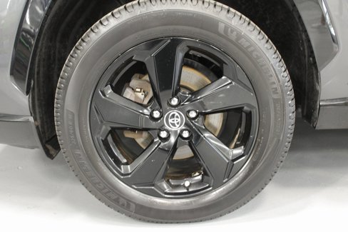 Used 2019 Toyota RAV4 XSE image 11
