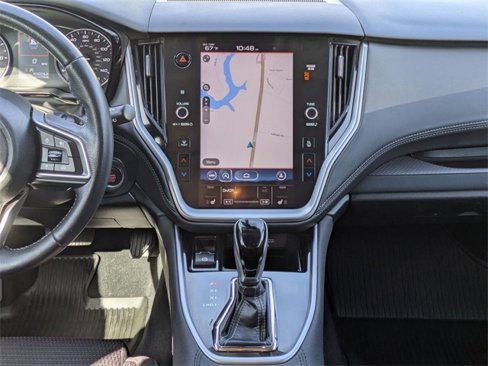 Used 2022 Subaru Outback Premium image 17
