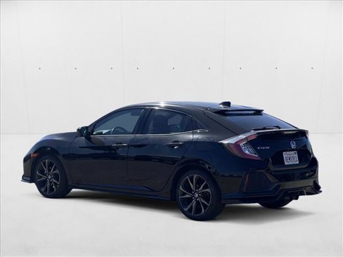 Used 2018 Honda Civic Sport image 7