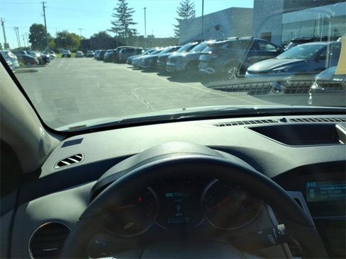 Used 2014 Chevrolet Cruze LS image 32