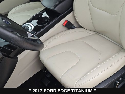 Used 2017 Ford Edge Titanium image 14