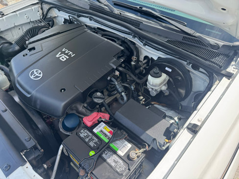 Used 2010 Toyota Tacoma PreRunner image 23