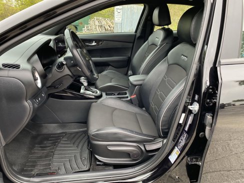 Used 2022 Kia Forte GT-Line w/ GT-Line Technology Package image 4