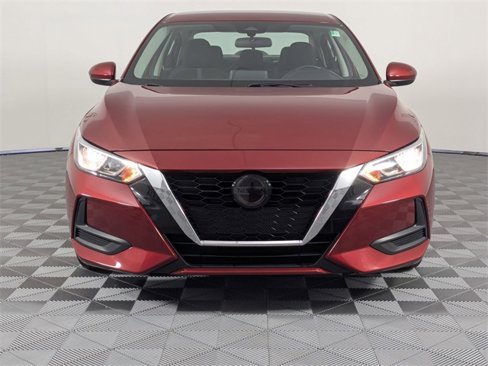 Used 2021 Nissan Sentra SV image 3