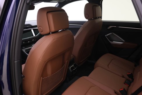 New 2025 Audi Q3 2.0T Premium image 11
