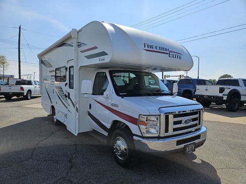 Used 2019 Ford E-350 and Econoline 350 Super Duty w/ Motorhome Prep Package image 2