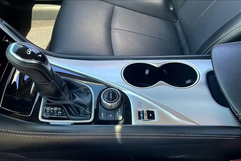 Used 2022 INFINITI Q50 Luxe image 15