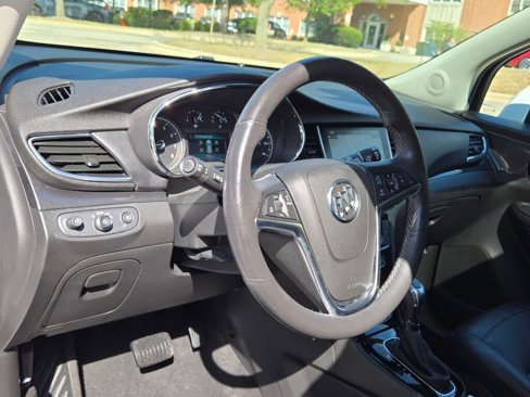 Used 2019 Buick Encore Essence w/ Experience Buick Package image 24