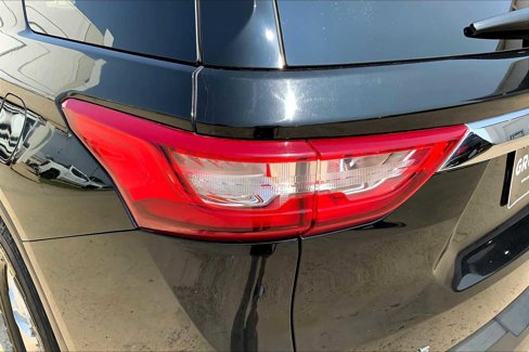 Used 2020 Chevrolet Traverse LS image 25