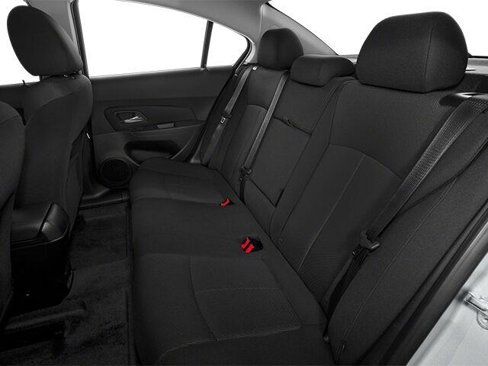 Used 2014 Chevrolet Cruze LT image 18